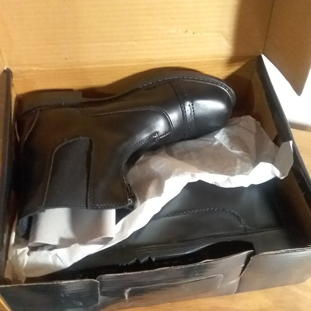 NWB, NWT Tuff Rider starter zip paddock boots - Picture 3 of 10